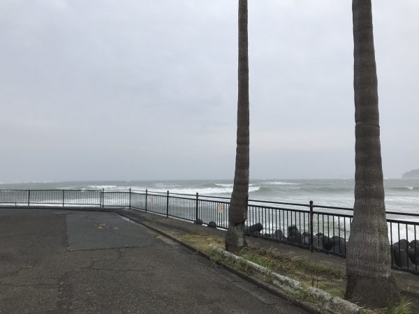 お盆休み直撃台風